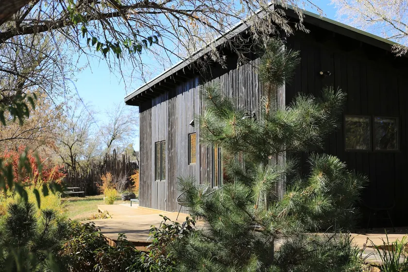 The Treehouse — River, Hot Tub, A/C, EV Charger - Image 1