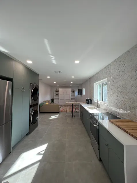 Delray Beach Suite - Image 1