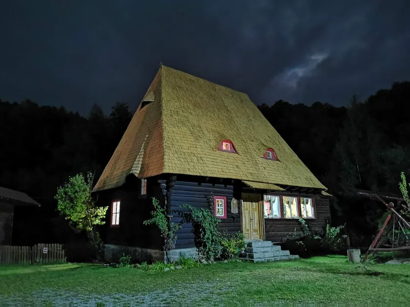 Iubu House in Transylvania County - Image 1