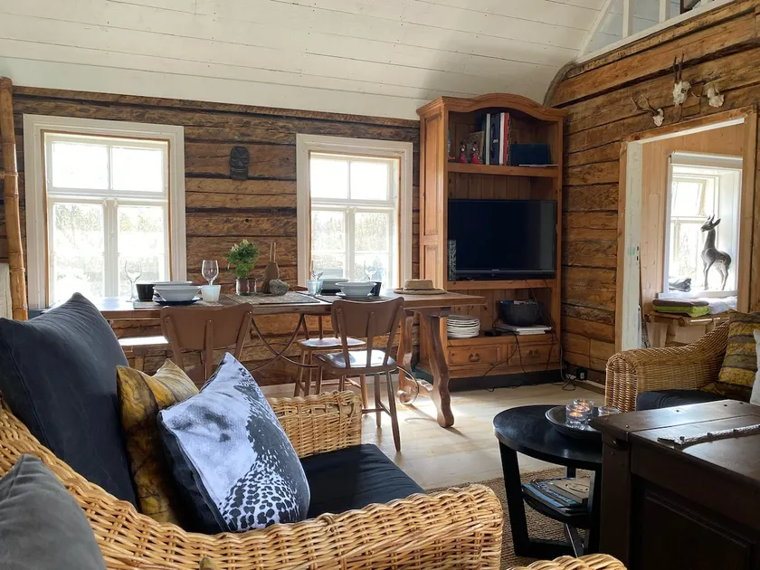 Saaremaa rural design cottage w sea view - Image 1