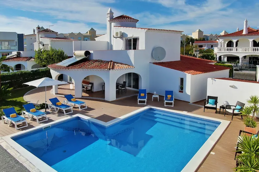 Villa Francella- Relaxing holidays in an ideal location by DreamvillasAlbufeira - Image 1