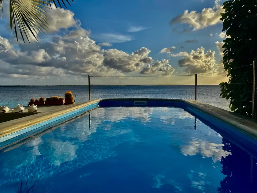 Bonaire Oceanfront Beach House KR14 - Image 1