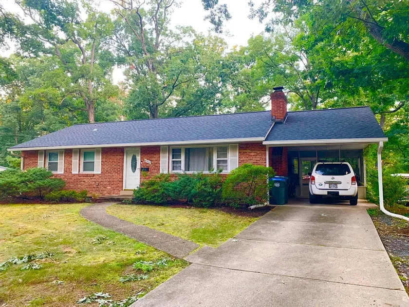 3BR Home - Upper Level - No one else in the House - Image 1