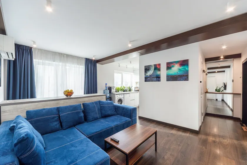 2-room in the center | 2x2 bed | bath | wifi - Image 1