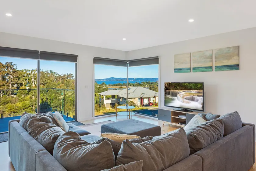 Kingfisher Retreat @ Eden Cove (5 Bedroom) - Image 1