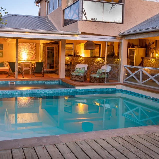 Superior apartment with private garden park - Image 1