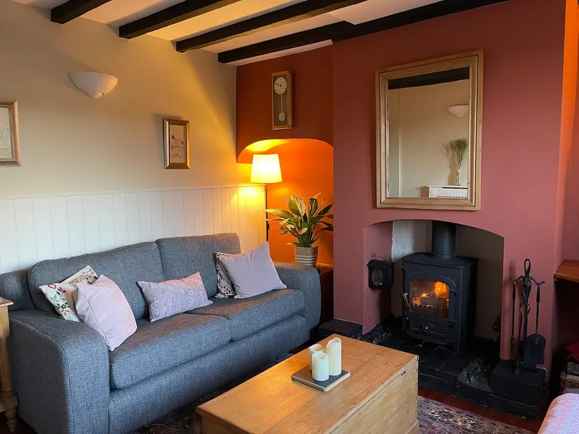 Little Orchard - cosy cottage, beautiful views - Image 1