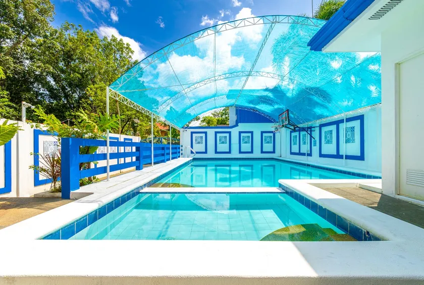 Sky Santorini Hot Spring Resort - Centralized AC - Image 1