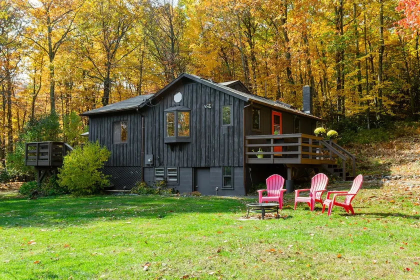 The Laurel Cabin - Image 1