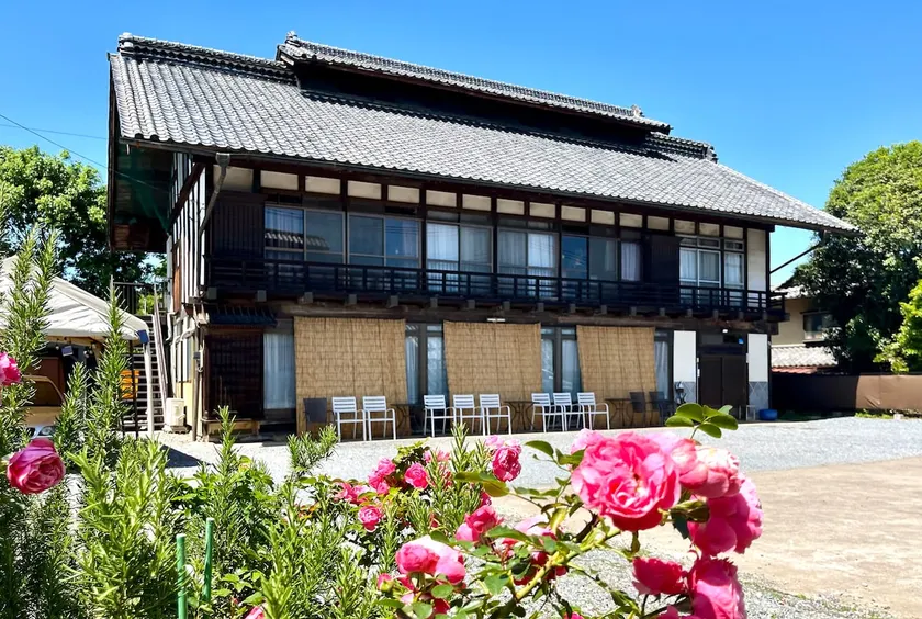 In the flow of Japanese history, ”Kiyomizu House” - Image 1