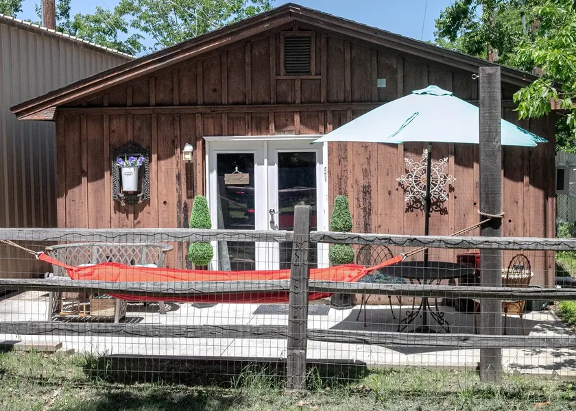 Country cottage - Image 1
