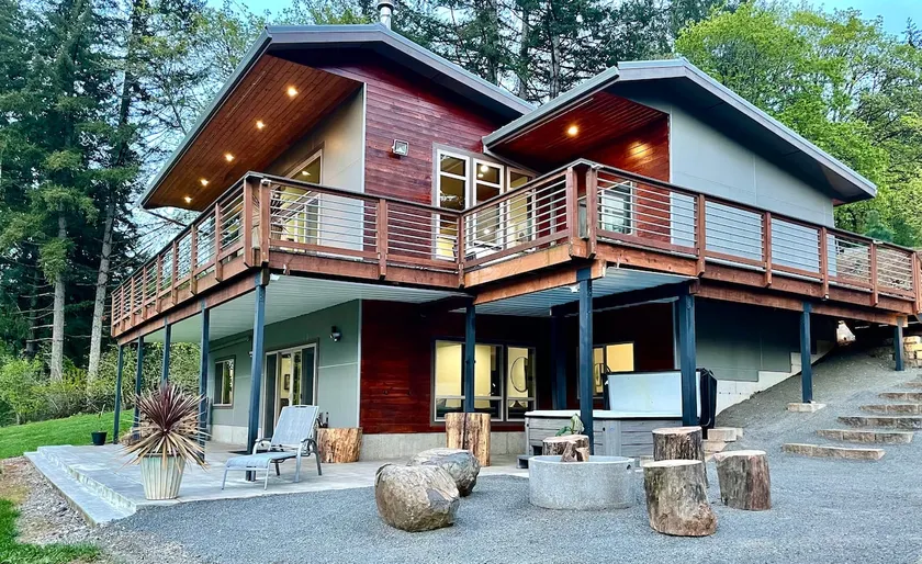 Gated Modern Wine Country Estate w/ Breathtaking Valley Views, Spa and Fire Pit! - Image 1