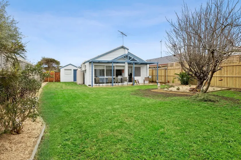 Charleson Coastal - airy & relaxing beach house - Image 1
