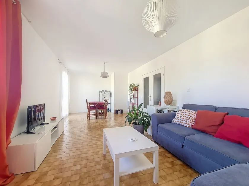 T3 70 m² + terrace near beaches/Pyrenees/Spain - Image 1