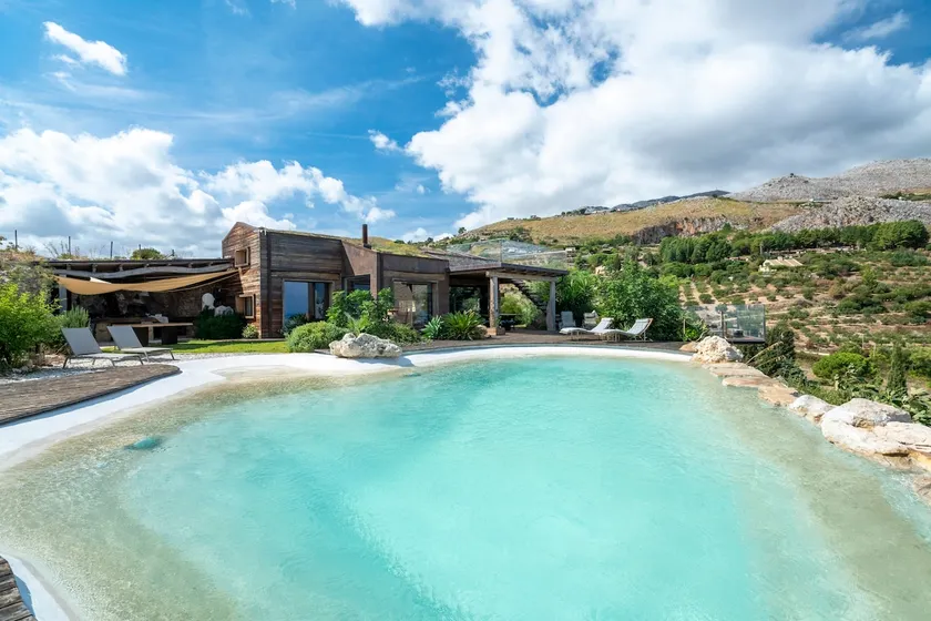 Casa Saleiman | Art | Nature | Charme - Image 1