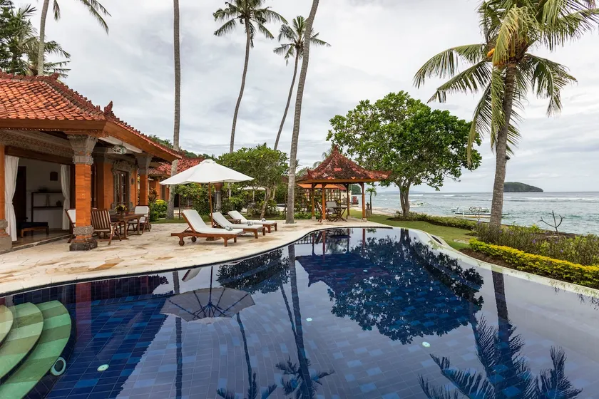 Absolute Waterfront - Villa Dewisita - Image 1