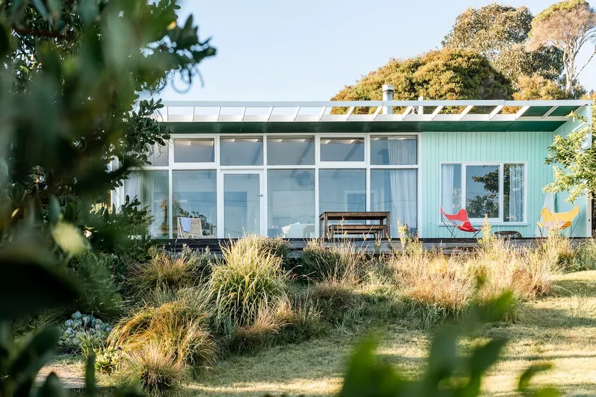 Drift Beach Shack, Tasmania - Image 1