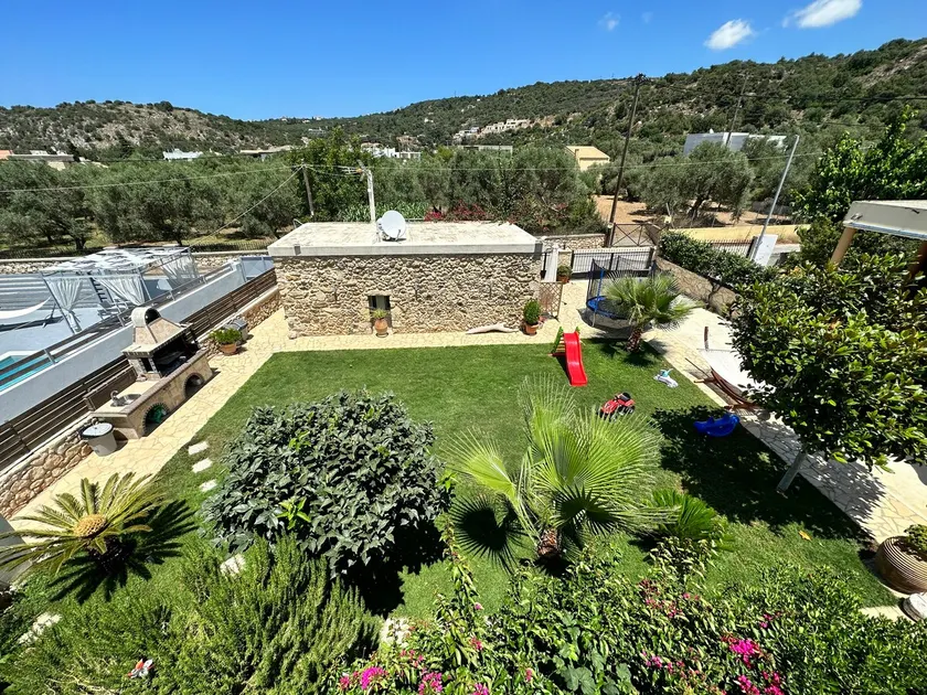 BIO Garden Stonehouse - Image 1