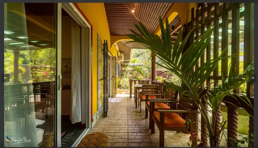 Villa con terraza, jardín y barbacoa | Vistas al jardín - Image 1