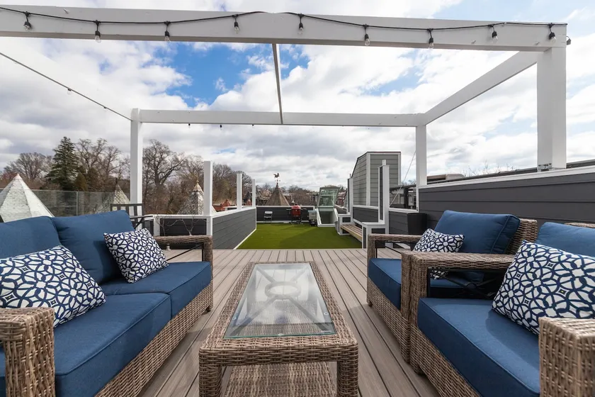 Spectacular Park Home with Monument Views - Image 1
