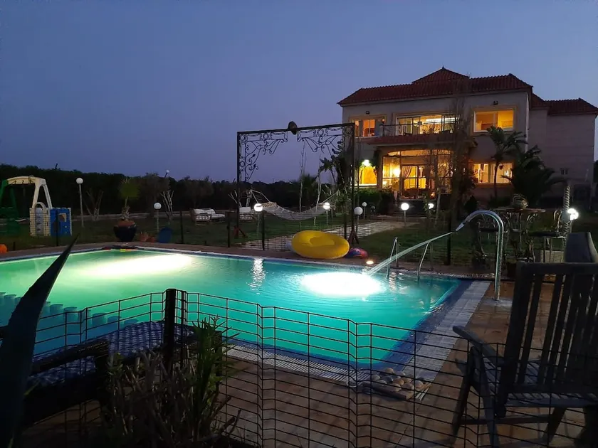 Guest house, Weekend relaxation, Country vacation. - Image 1