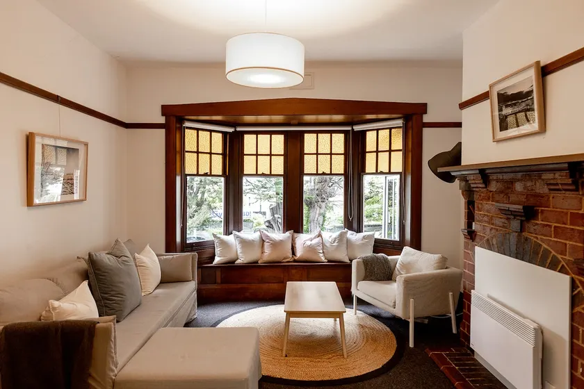 Buckley's Rest - 2 Bdrm Apartment in Battery Point - Image 1