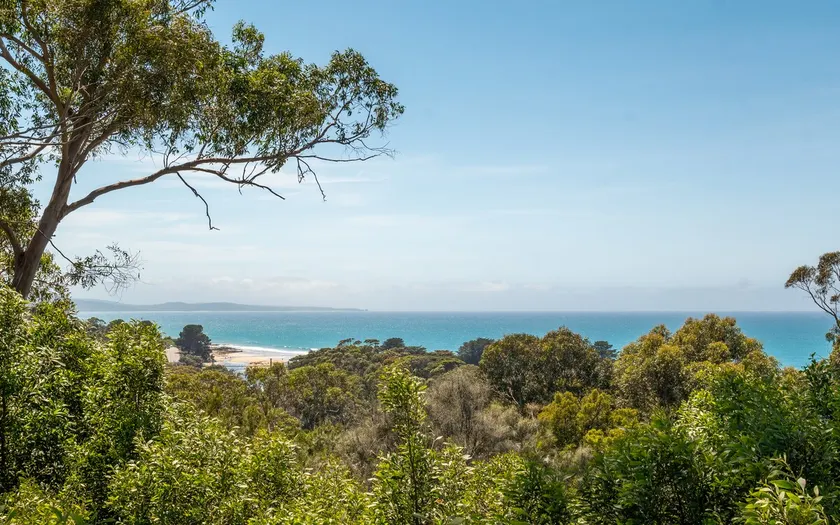 Watershack - Expansive ocean views, close to town - Image 1