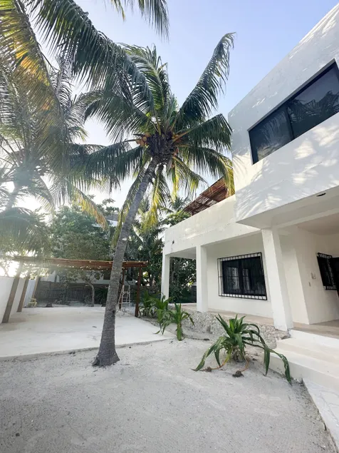 Casa Bacelis - Image 1