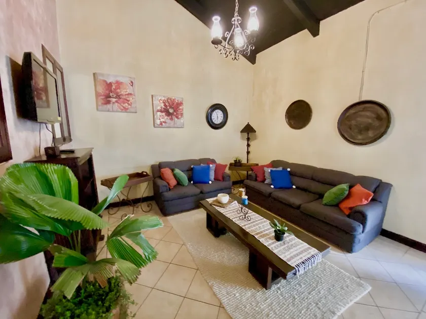 Spacious apartment - Image 1
