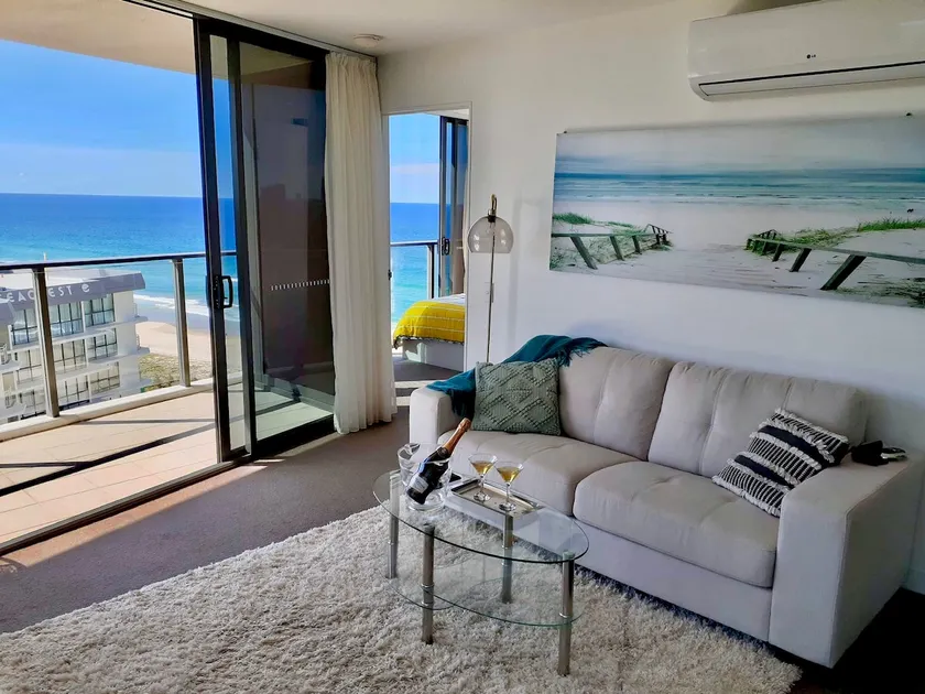 Amasing Oceanview High Floor steps Beach Balcony - Image 1