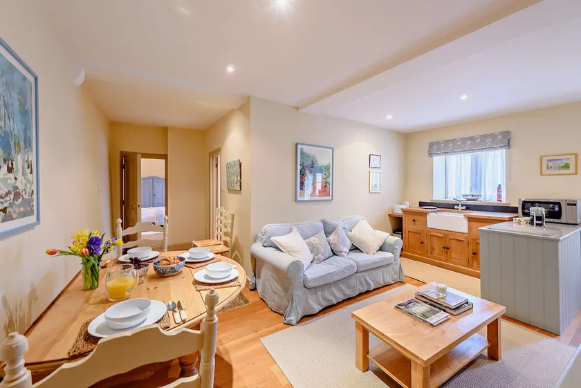 Rosemary Cottage - Image 1