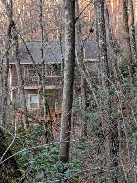 Treetops at Creekside-With Wi-Fi - Image 1