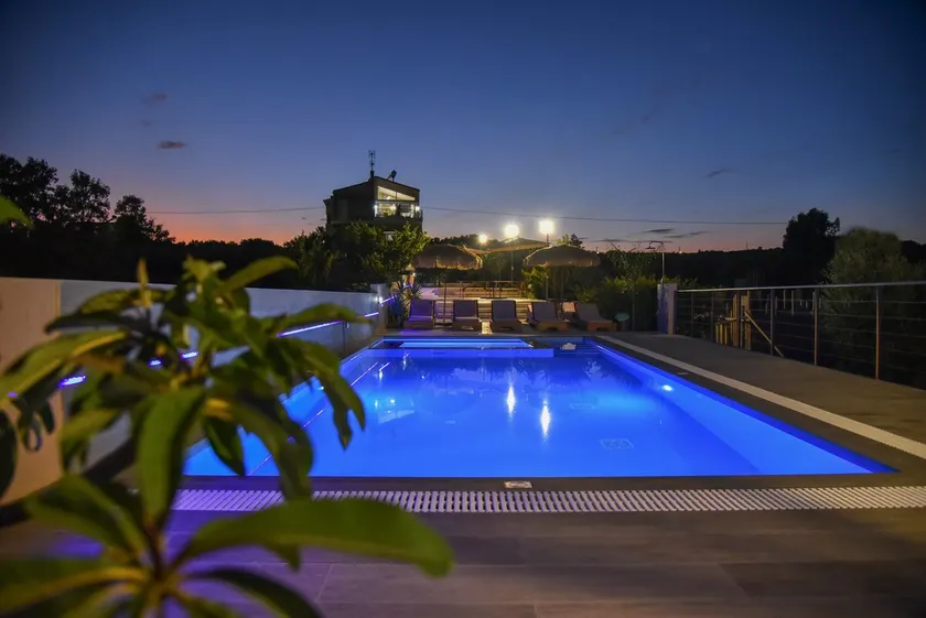 Villa Bay View Crete Triple-decked Luxurious 3bedroom-3WC - Image 1