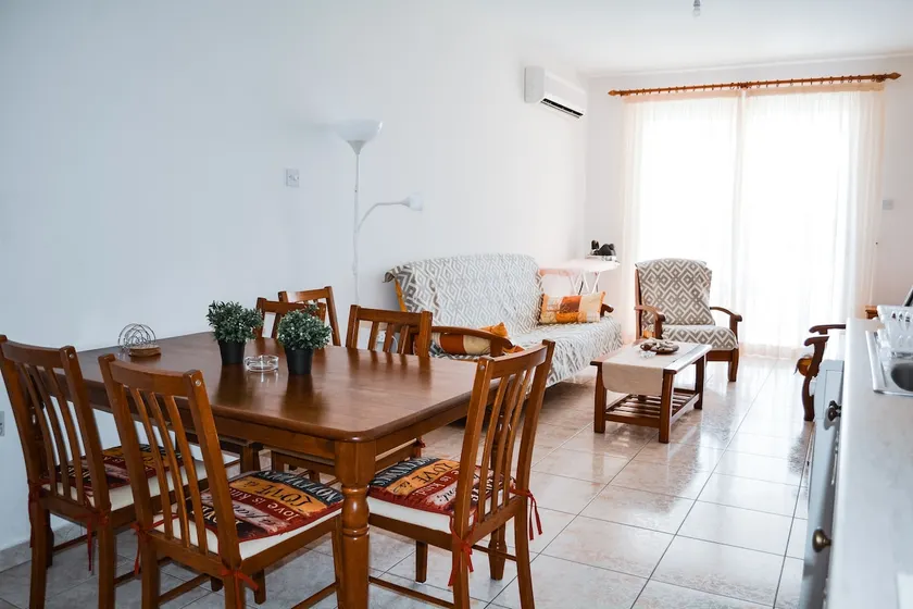 Paphos Liebesnest Apartment - Image 1