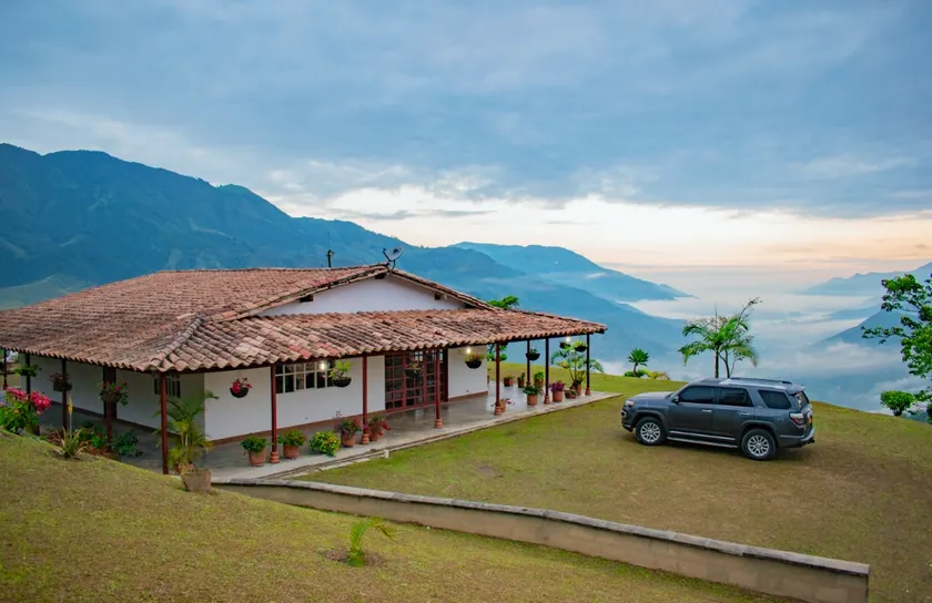 House with an Incredible View - 7 nights 15% off - Image 1