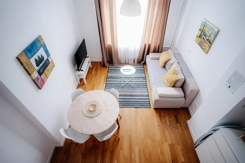 LUXURY ZAGREB DOWNTOWN AP. 1 BEDROOM + GALLERY No6 - Image 1