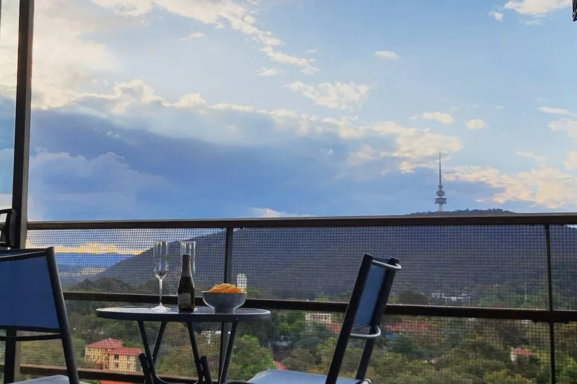 Stylish city Skyhome Free parking Splendid views! - Image 1