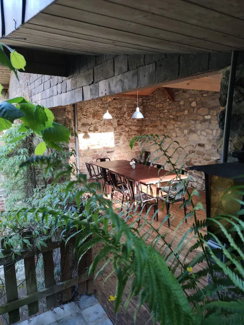 Super-equipped charming house for children - Image 1