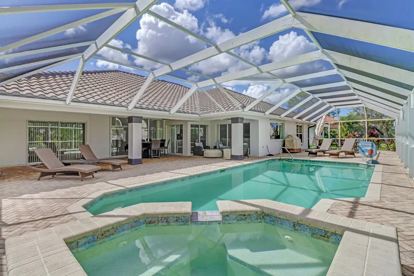 Spacious Luxury Home with Heated Pool and Hot Tub - Image 1