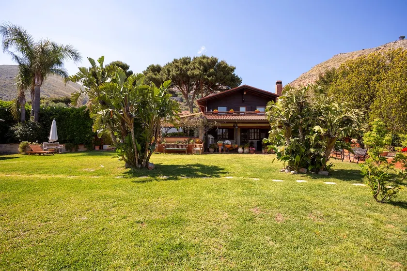Villa Rosemada, Mondello - Image 1