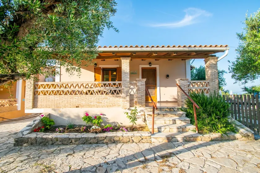 Aeolos Villas Villa Levante - Image 1