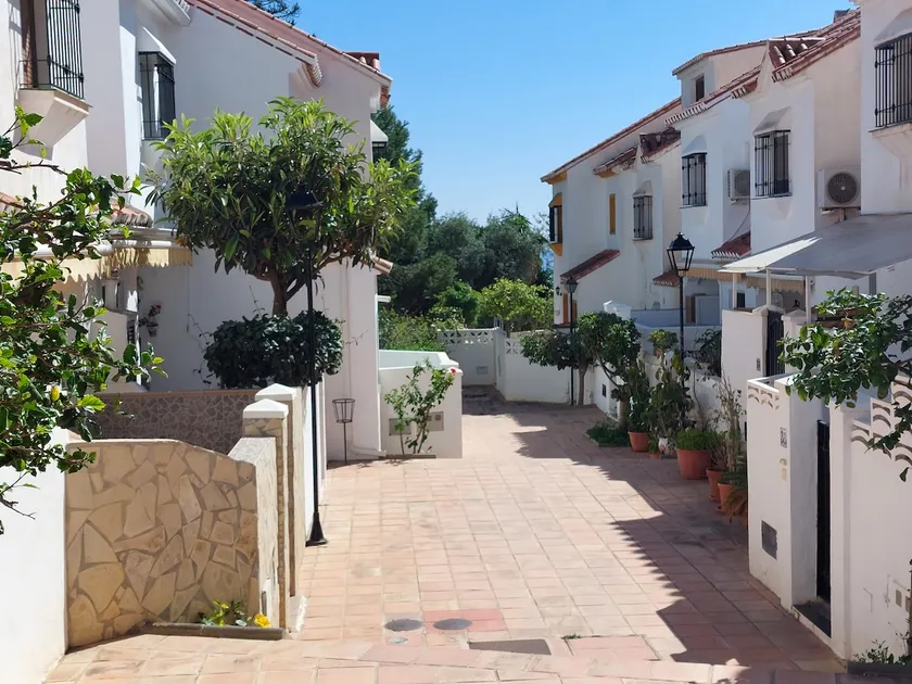 Casa Adelfas, Benajarafe - Image 1