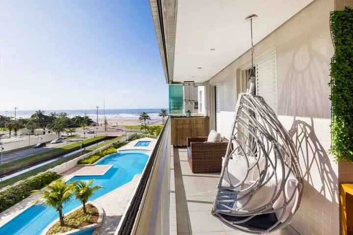 Beachfront Apartment Heated Pool Sauna/Spa HM1 - Image 1