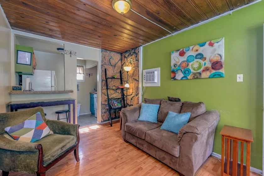 RECHARGE,  Pets Welcome,  Fast Wifi,  Opt HOT TUB - Image 1