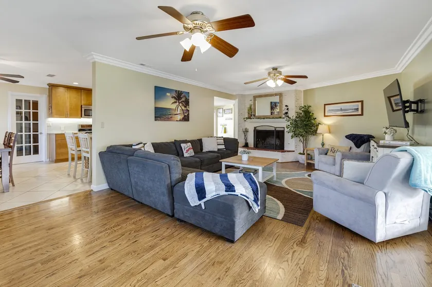 Disney, Beach & More! Entire Home Orange County - Image 1