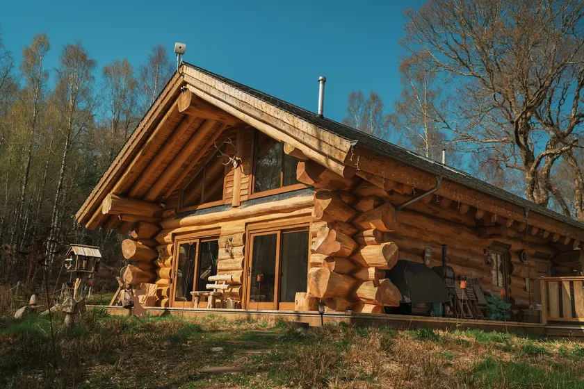 Caledonian Cabin - Image 1