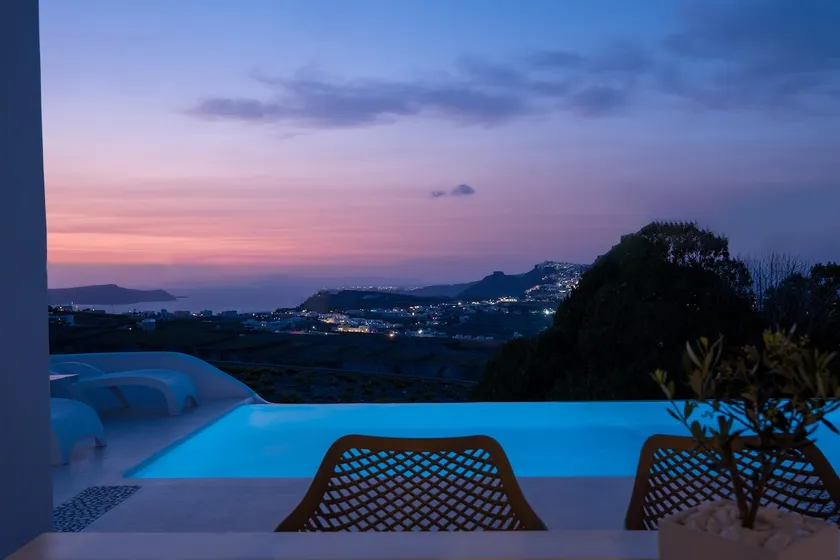 White Orchid Villa - Image 1