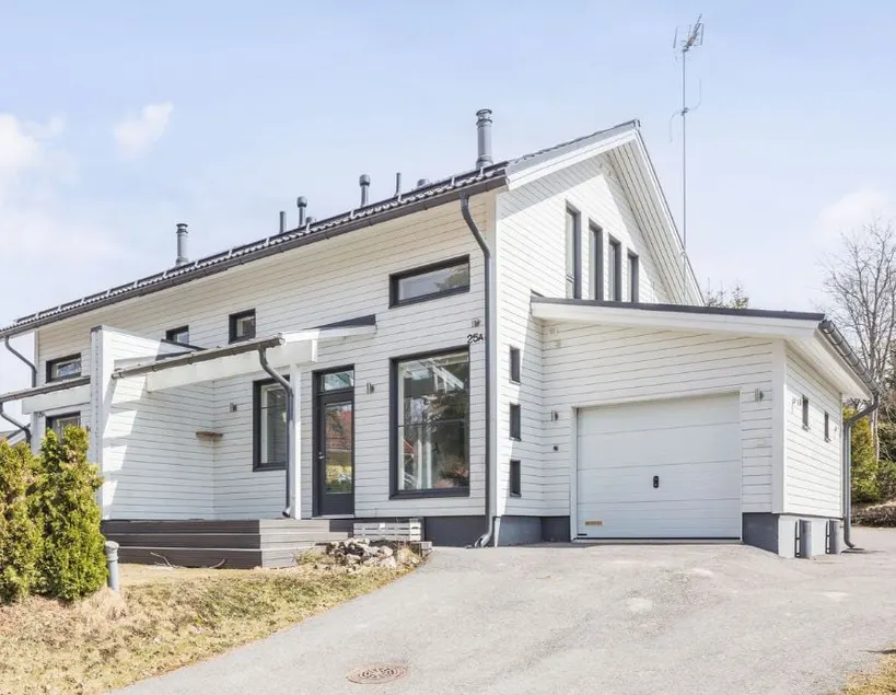 2 bedroom house in Vantaa, 15 min from airport, sauna - Image 1