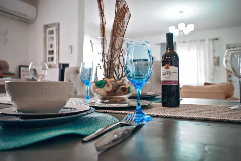 Private Home with pool and 3 min to the beach - Image 1