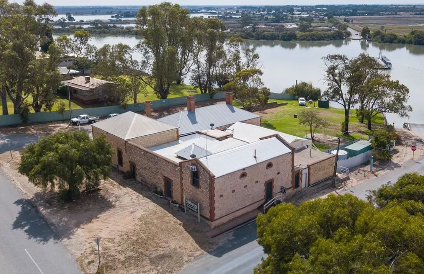 The Wellington Courthouse in South Australia - Image 1